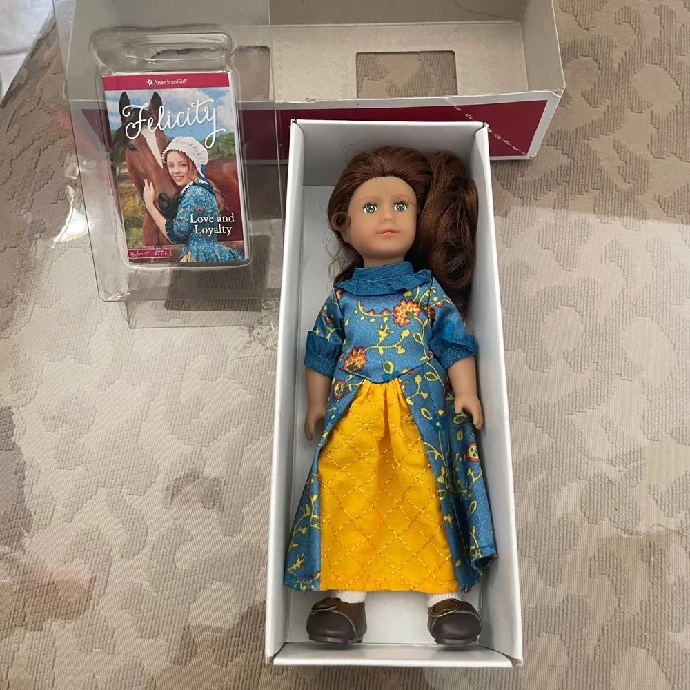 American Girl Felicity Merriman Mini Doll and Book Set BeForever 6.5 inch FGG11